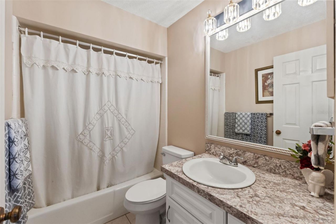 8943 Silver Lake Drive , Leesburg, FL 34788 Photo