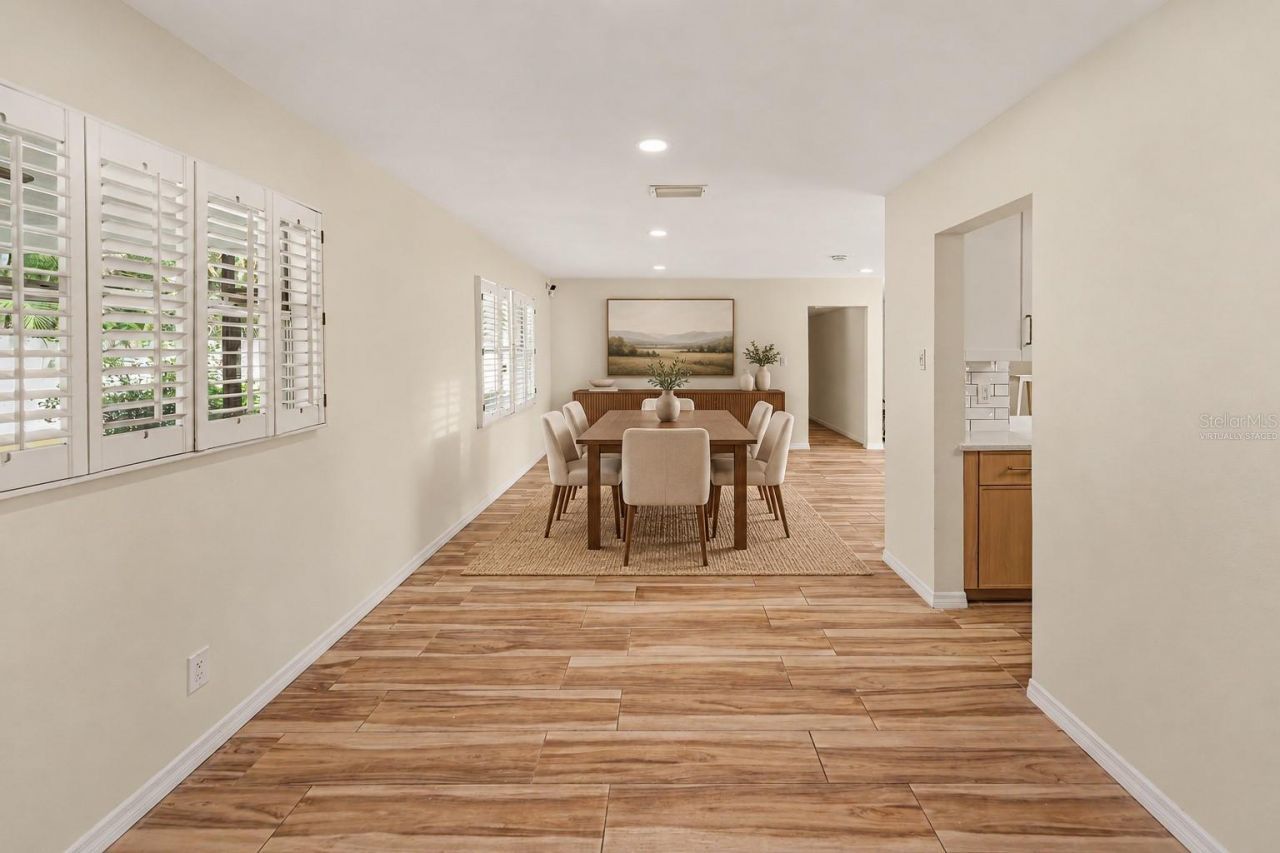3936 E Eden Roc Circle, Unit 1, Tampa, FL 33634 Photo