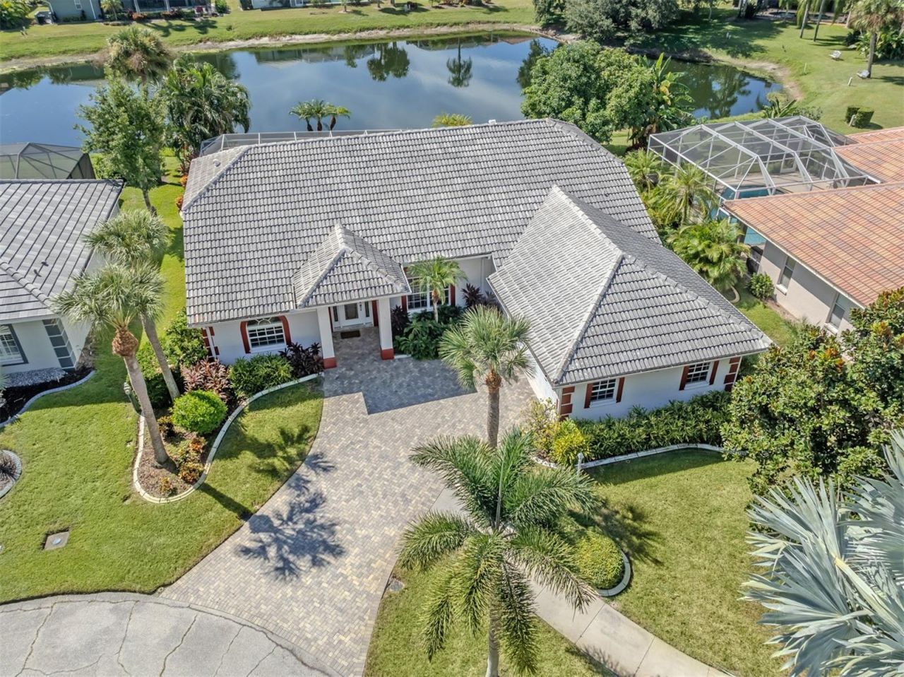 915 Ball Drive, Nokomis, FL 34275 Main Photo