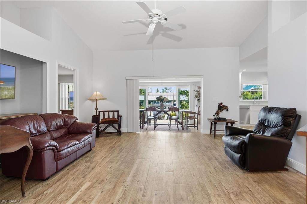 131 San Salvador St, Naples, FL 34113 Photo