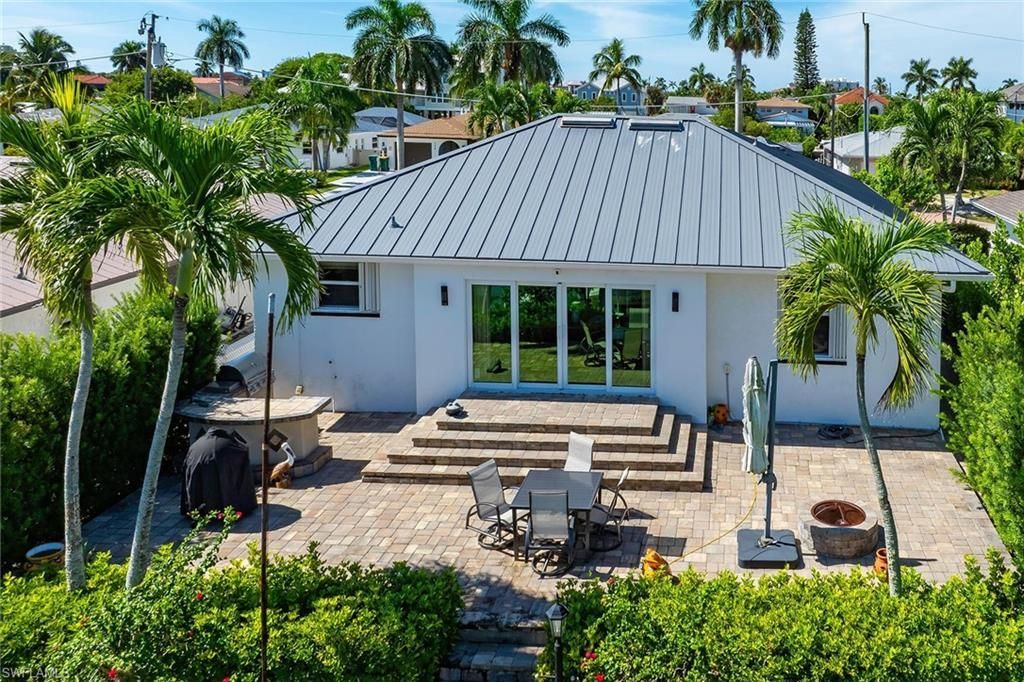 131 San Salvador St, Naples, FL 34113 Photo