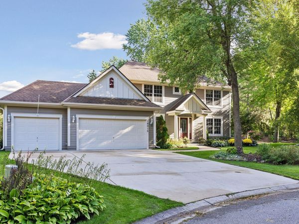 19015 31st Avenue N, Plymouth, MN 55447