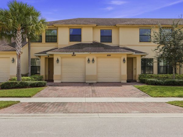 10021 W Villa Circle, Vero Beach, FL 32966