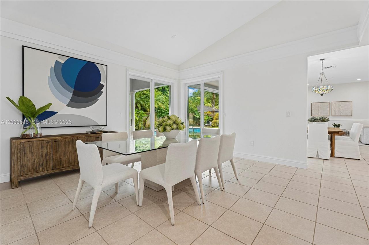 15255 SW 80th Ave, Palmetto Bay, FL 33157 Photo