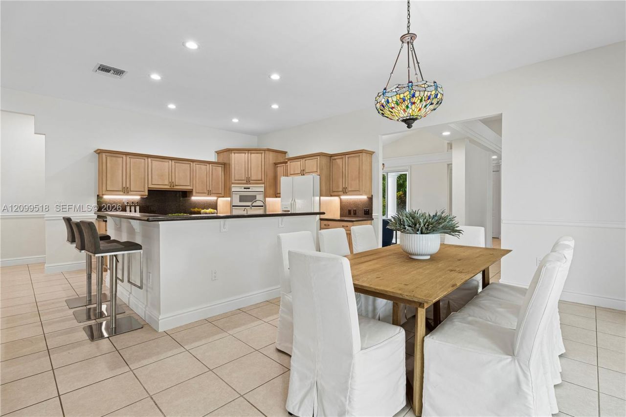 15255 SW 80th Ave, Palmetto Bay, FL 33157 Photo