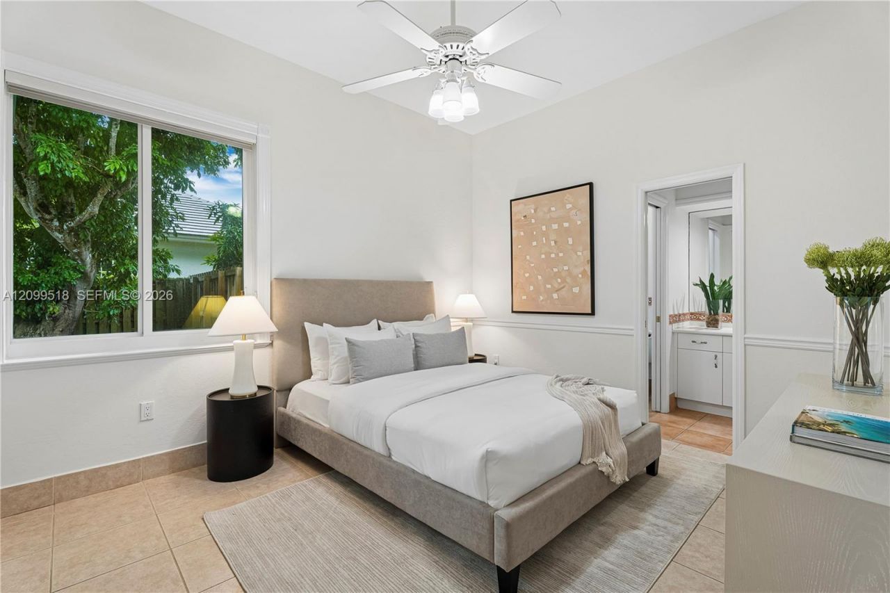 15255 SW 80th Ave, Palmetto Bay, FL 33157 Photo
