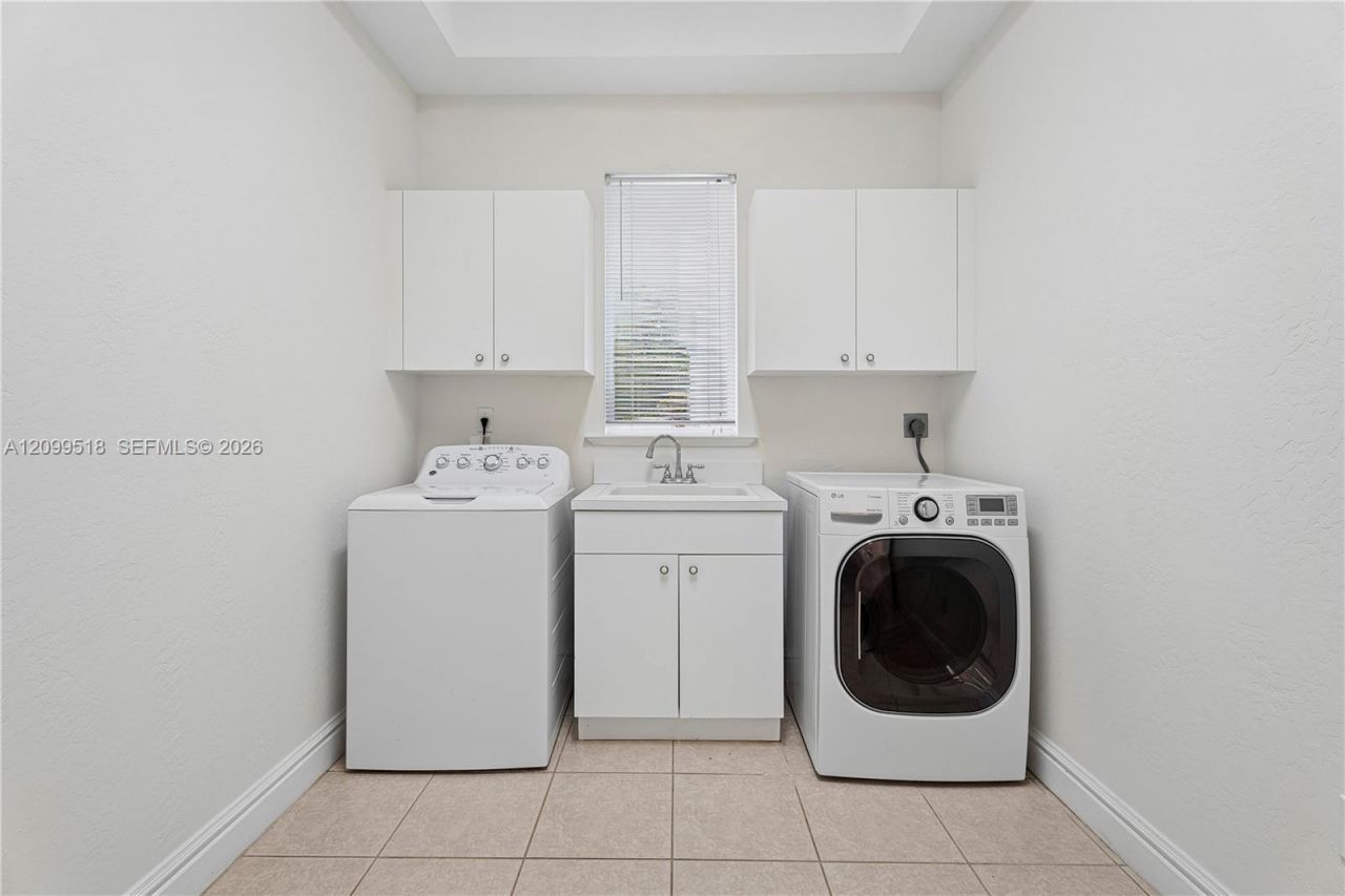 15255 SW 80th Ave, Palmetto Bay, FL 33157 Photo