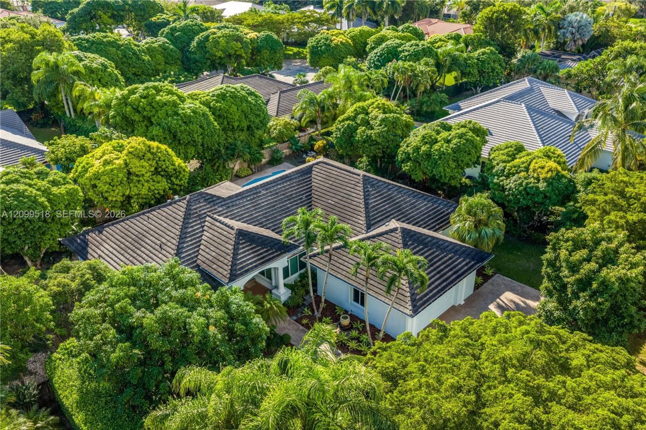 15255 SW 80th Ave, Palmetto Bay, FL 33157 Photo