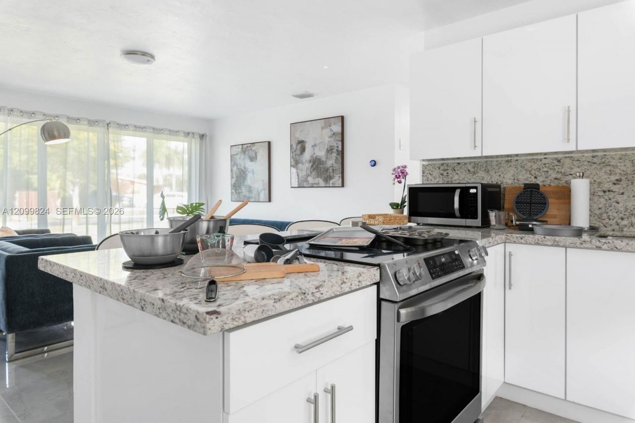 3632 SW 17th St , Fort Lauderdale, FL 33312 Photo