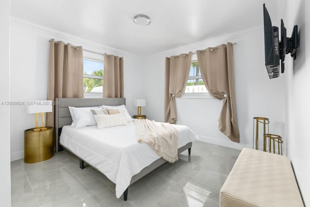 3632 SW 17th St , Fort Lauderdale, FL 33312 Photo