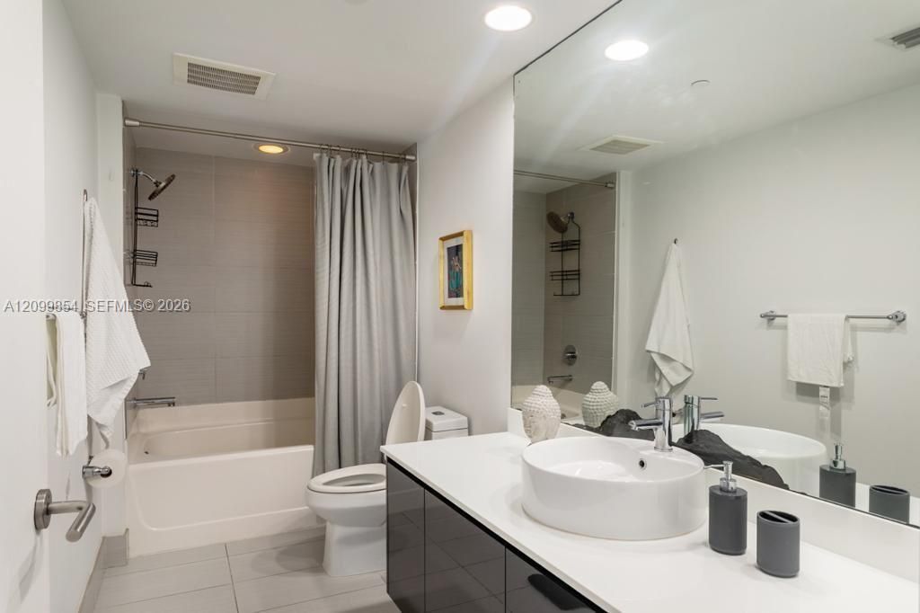 31 SE 6th St, Unit 1601, Miami, FL 33131 Photo