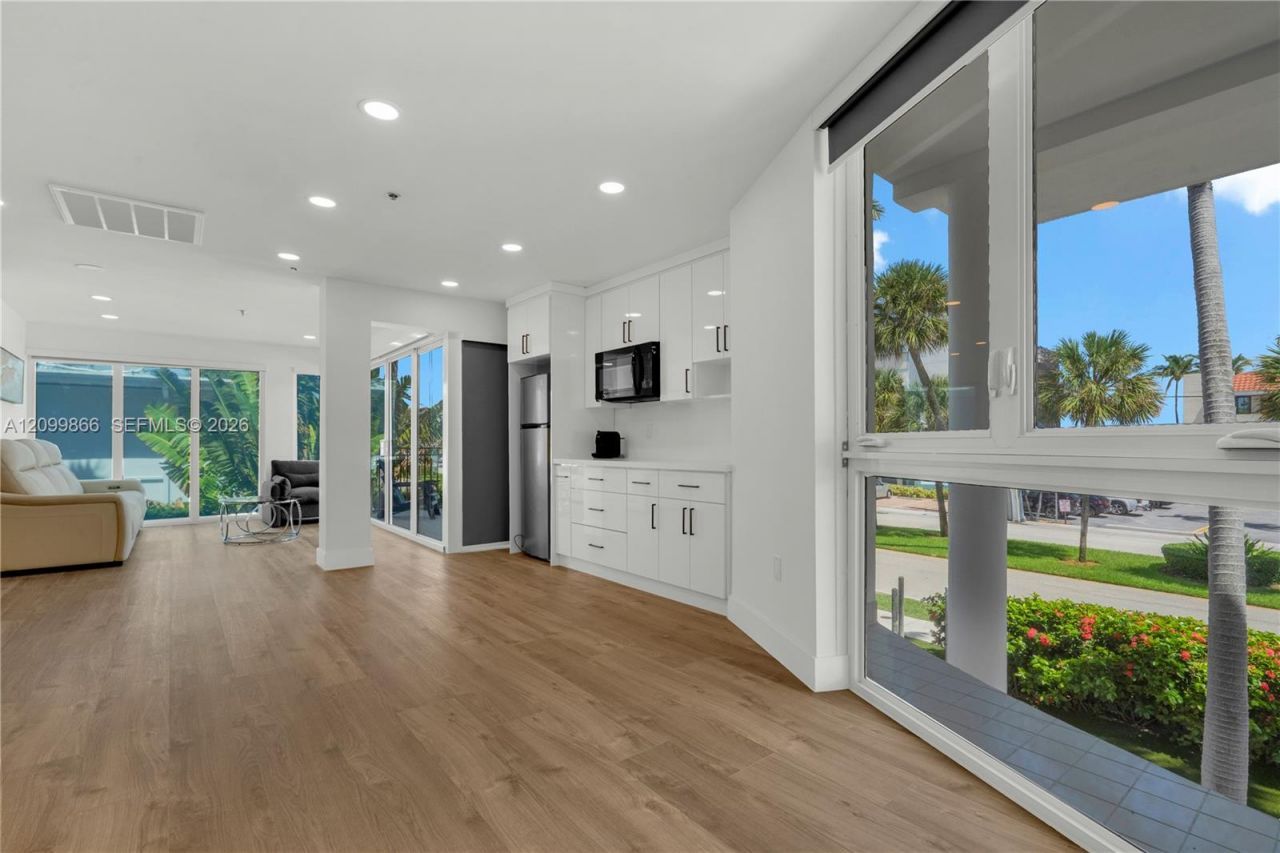 4217-4225 El Mar Dr , Lauderdale by the Sea, FL 33308 Photo