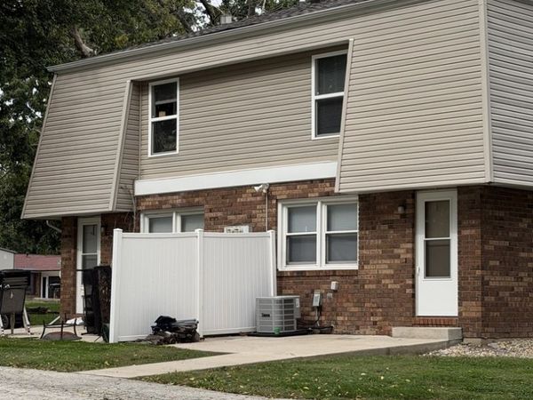 1503 Hovey Avenue, Normal, IL 61761