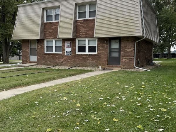 1501 Hovey Avenue , Normal, IL 61761