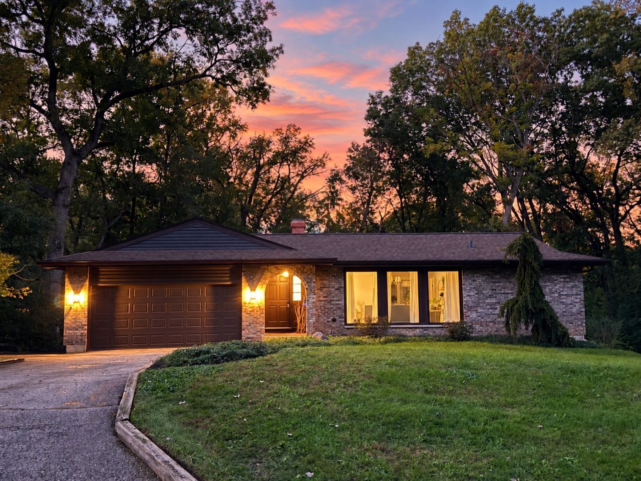 6814 Rhode Island Trail, Crystal Lake, IL 60012 Main Photo