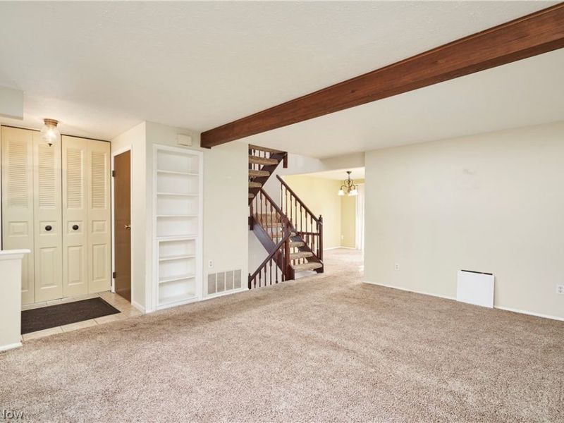 69 Quaker Ridge Drive, Akron, OH 44313 Photo 4