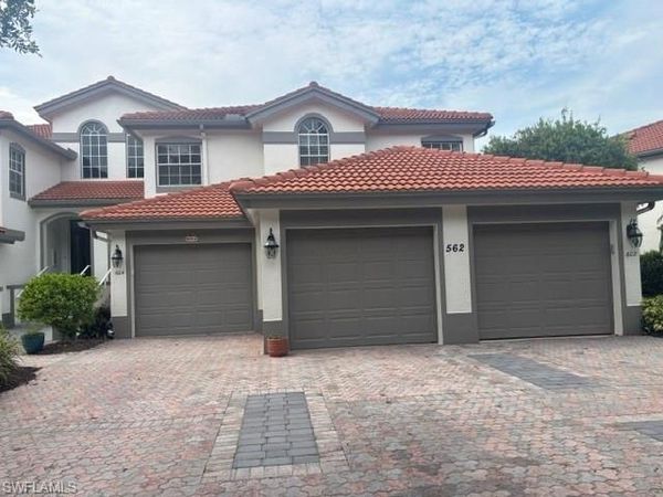 562 Laguna Royale BLVD , Unit 604, NAPLES, FL 34119