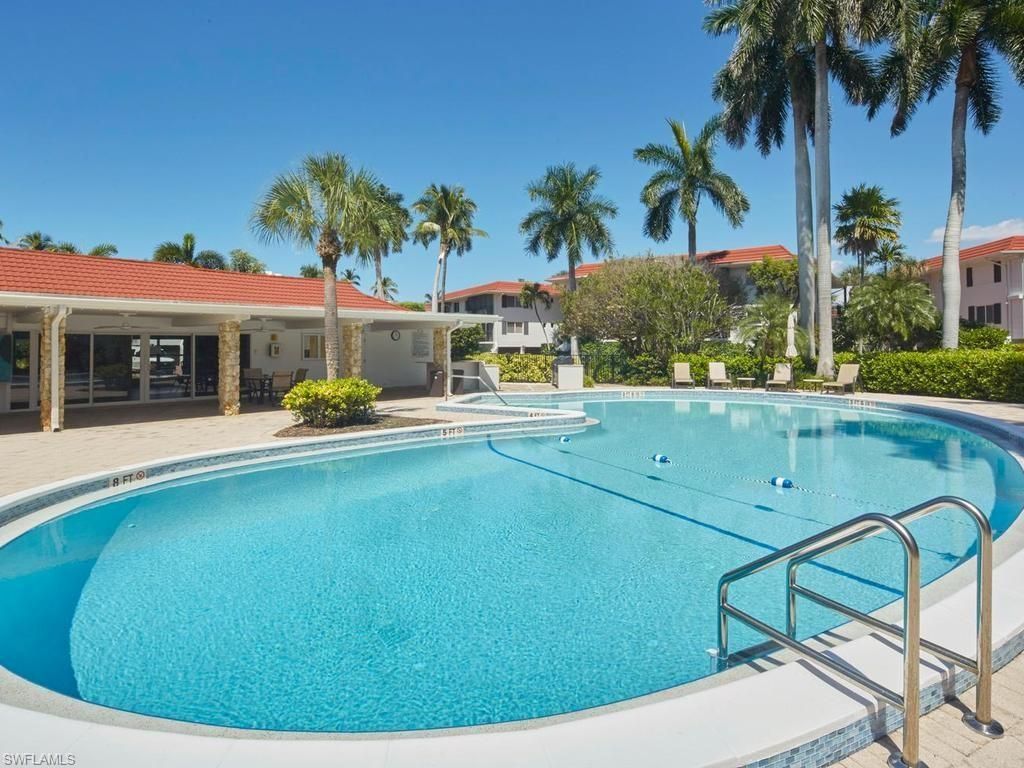 2230 Gulf Shore Blvd N, Unit T4, Naples, FL 34102 Photo