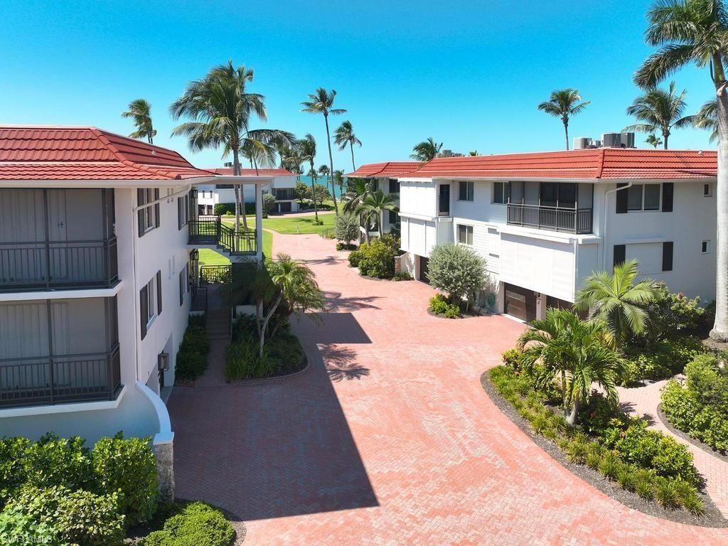 2230 Gulf Shore Blvd N, Unit T4, Naples, FL 34102 Photo
