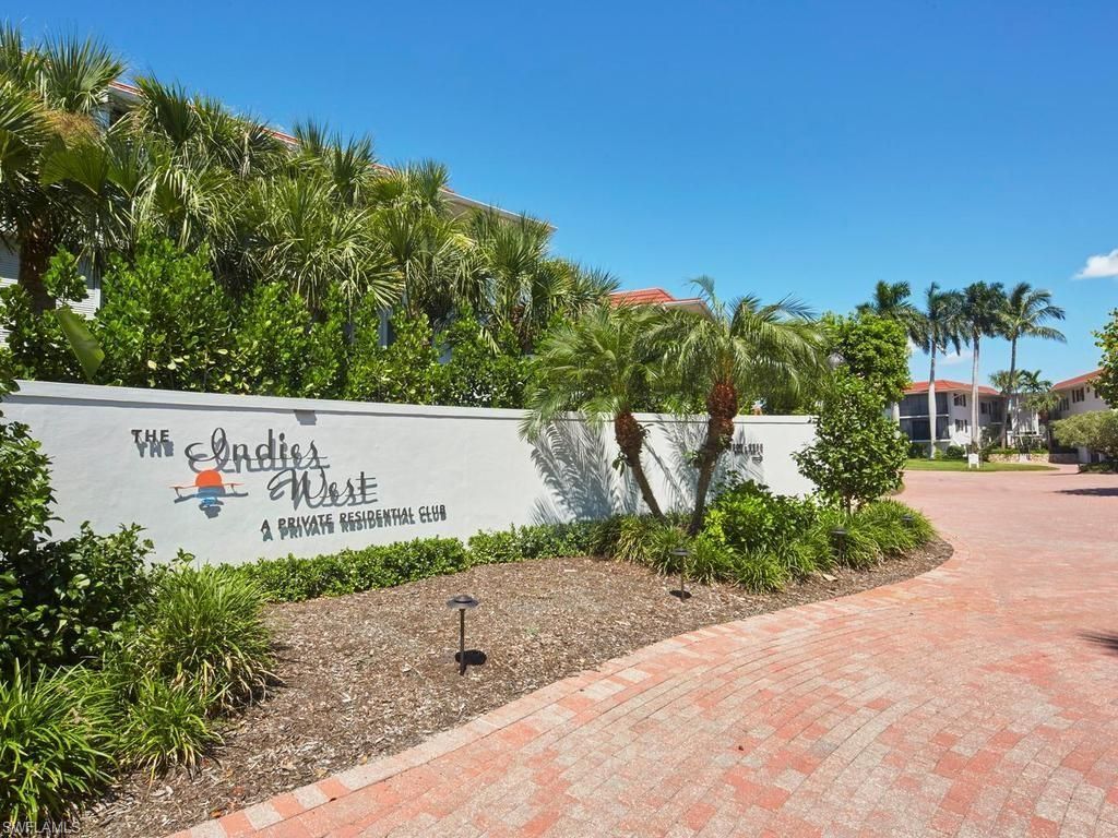 2230 Gulf Shore Blvd N, Unit T4, Naples, FL 34102 Photo