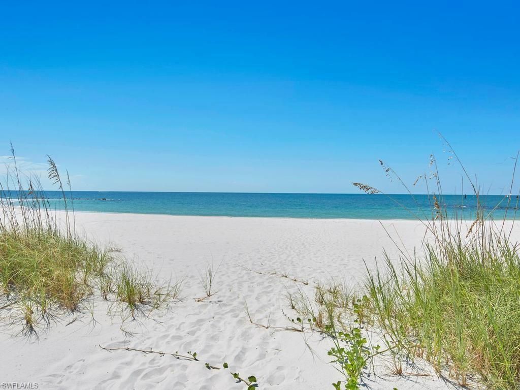 2230 Gulf Shore Blvd N, Unit T4, Naples, FL 34102 Photo