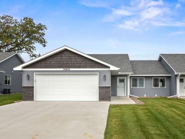 38820 Maple Court, North Branch, MN 55056