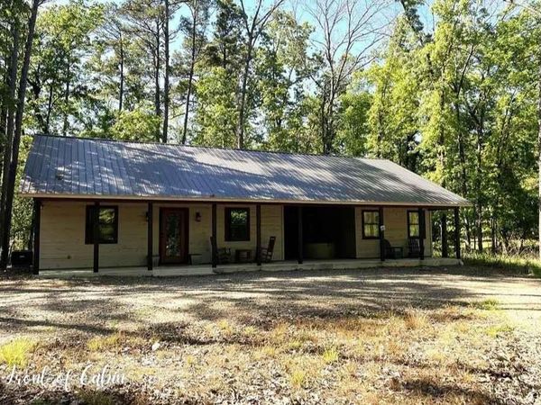 670 Pine Meadow Lane, Broken Bow, OK 74748