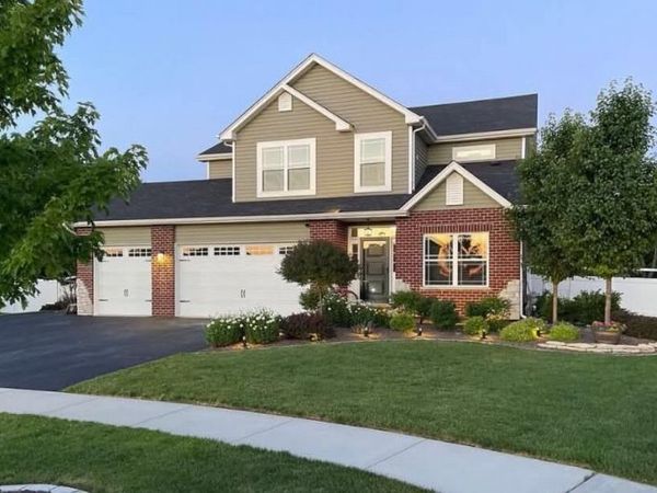 880 N Somerset Court , New Lenox, IL 60451