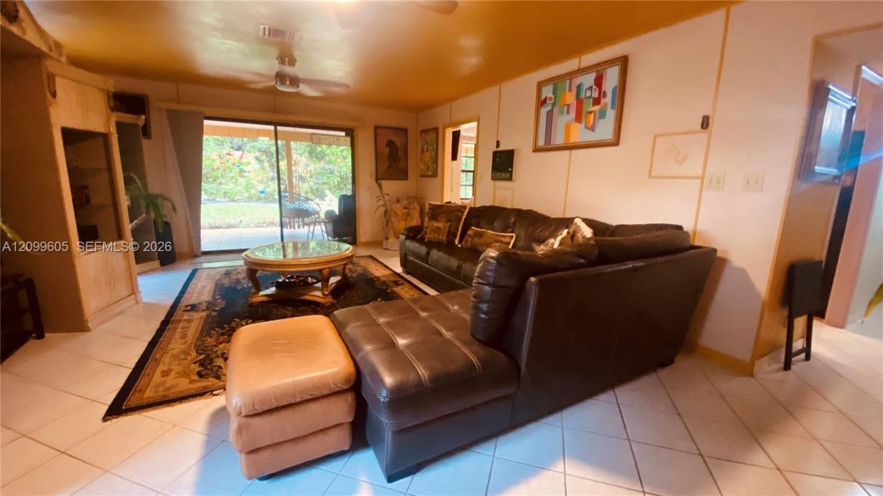 6337 SW 32nd St, Miramar, FL 33023 Photo