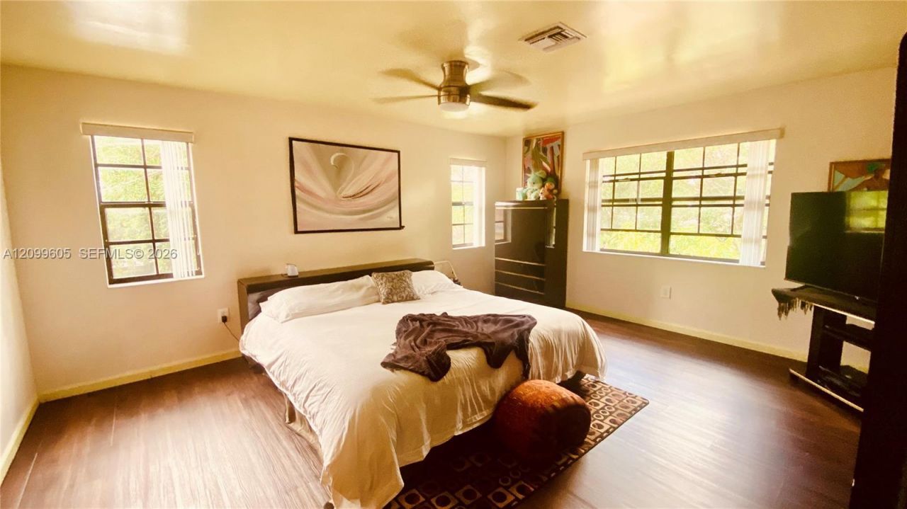 6337 SW 32nd St, Miramar, FL 33023 Photo
