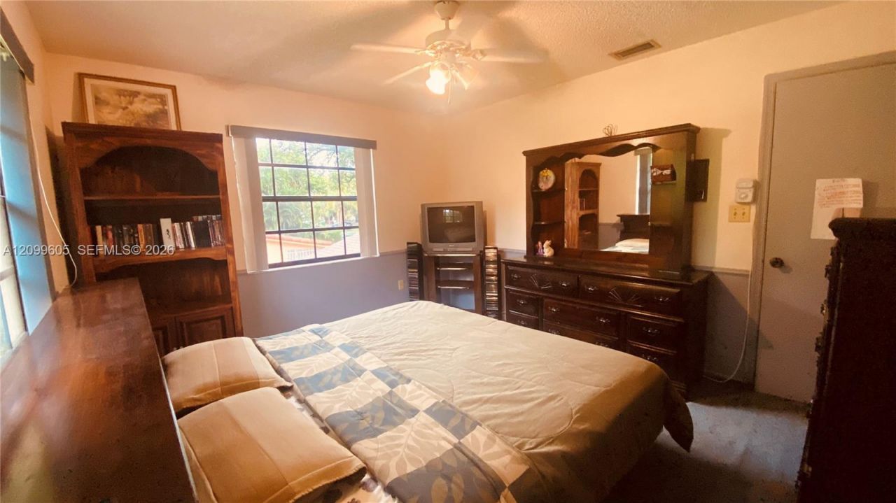 6337 SW 32nd St, Miramar, FL 33023 Photo