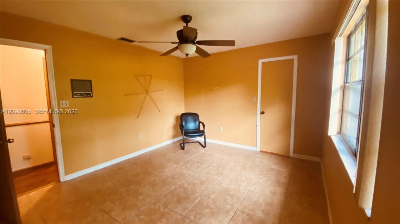 6337 SW 32nd St, Miramar, FL 33023 Photo