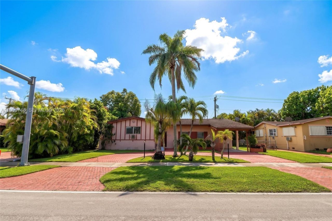 8410 SW 16th St, Miami, FL 33155 Photo