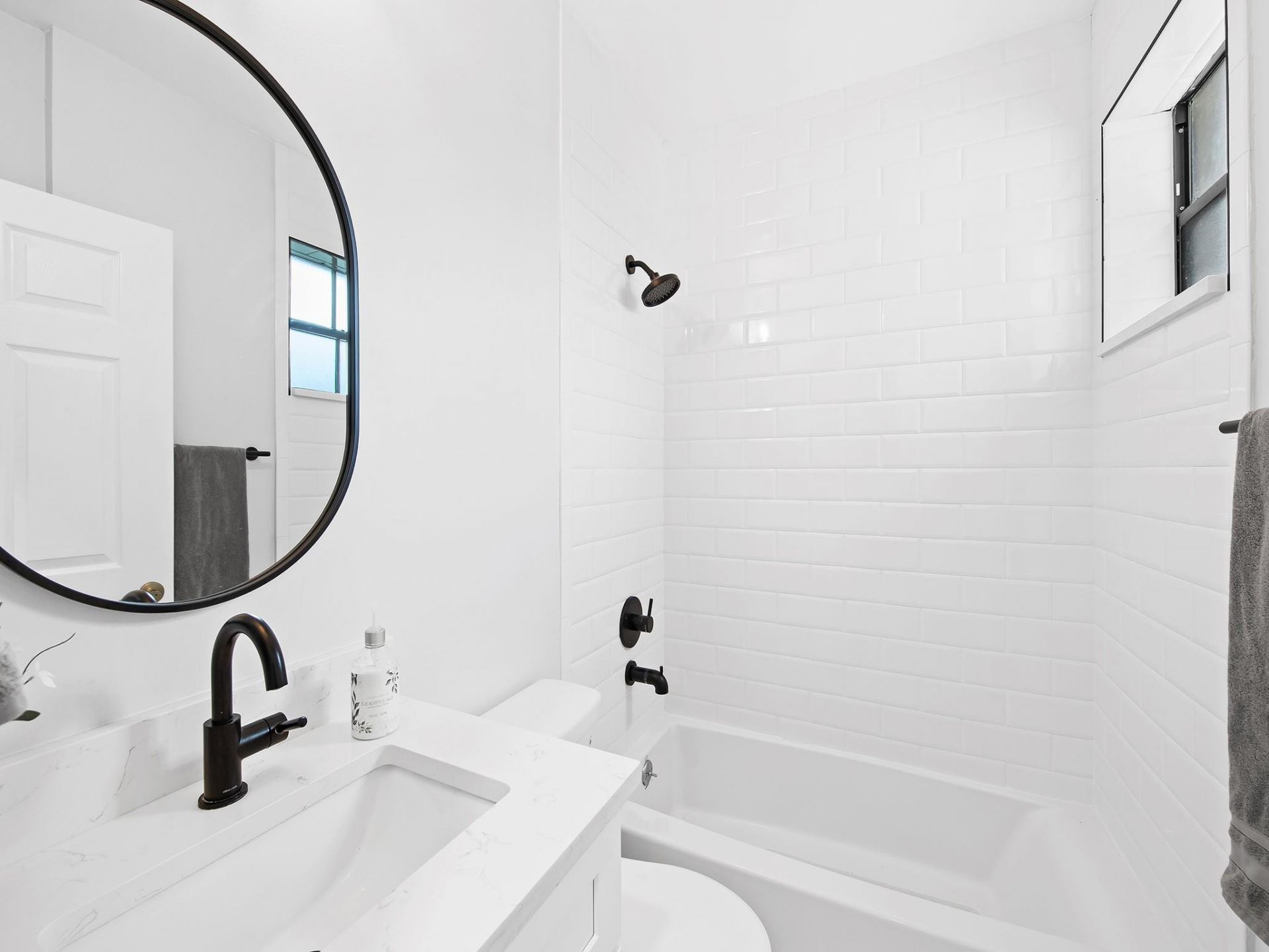 8292 Waterline Drive, Unit 101, Boynton Beach, FL 33472 Photo