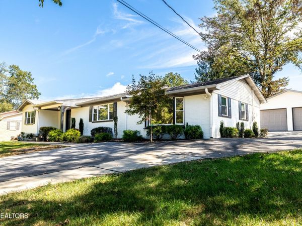 2954 Marvin Circle, Maryville, TN 37803