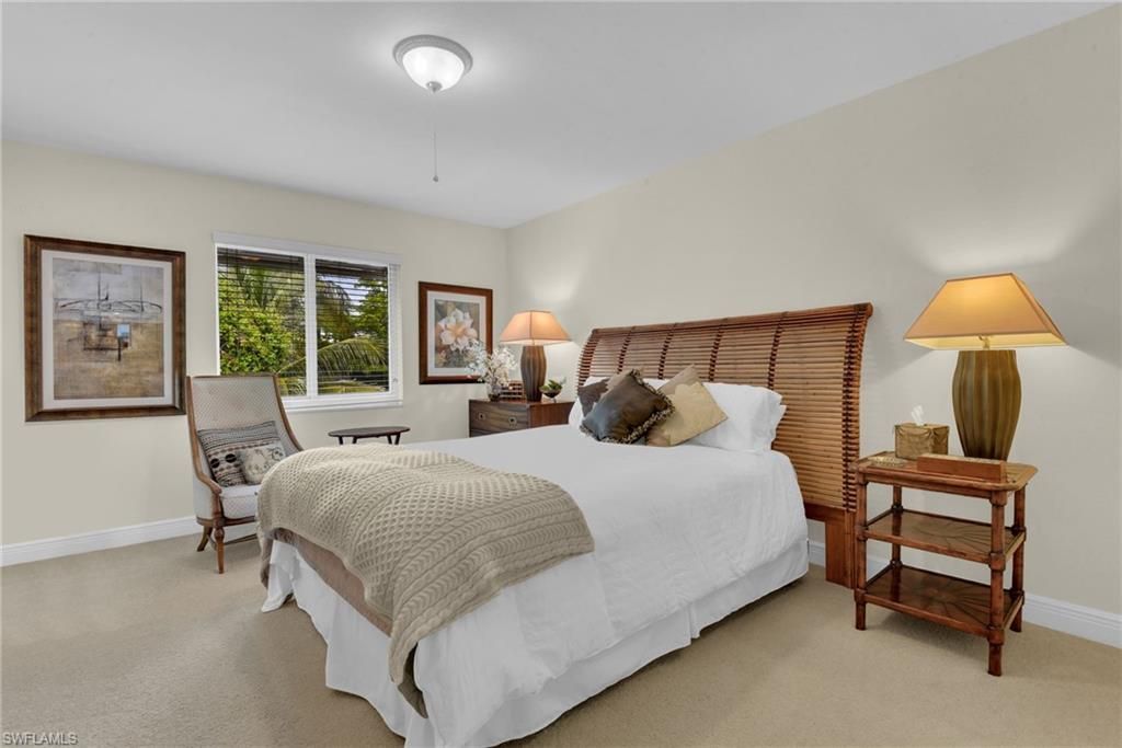 215 3rd Ave S, Unit 215, Naples, FL 34102 Photo