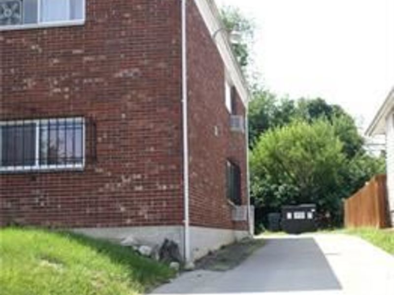 911 N Gettysburg Avenue, Dayton, OH 45417 Photo 2