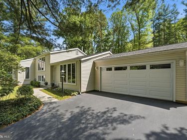 10929 HOWLAND DRIVE, RESTON, VA 20191