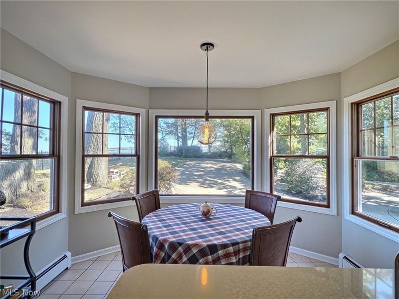 26534 Lake Road, Bay Village, OH 44140 Photo 13