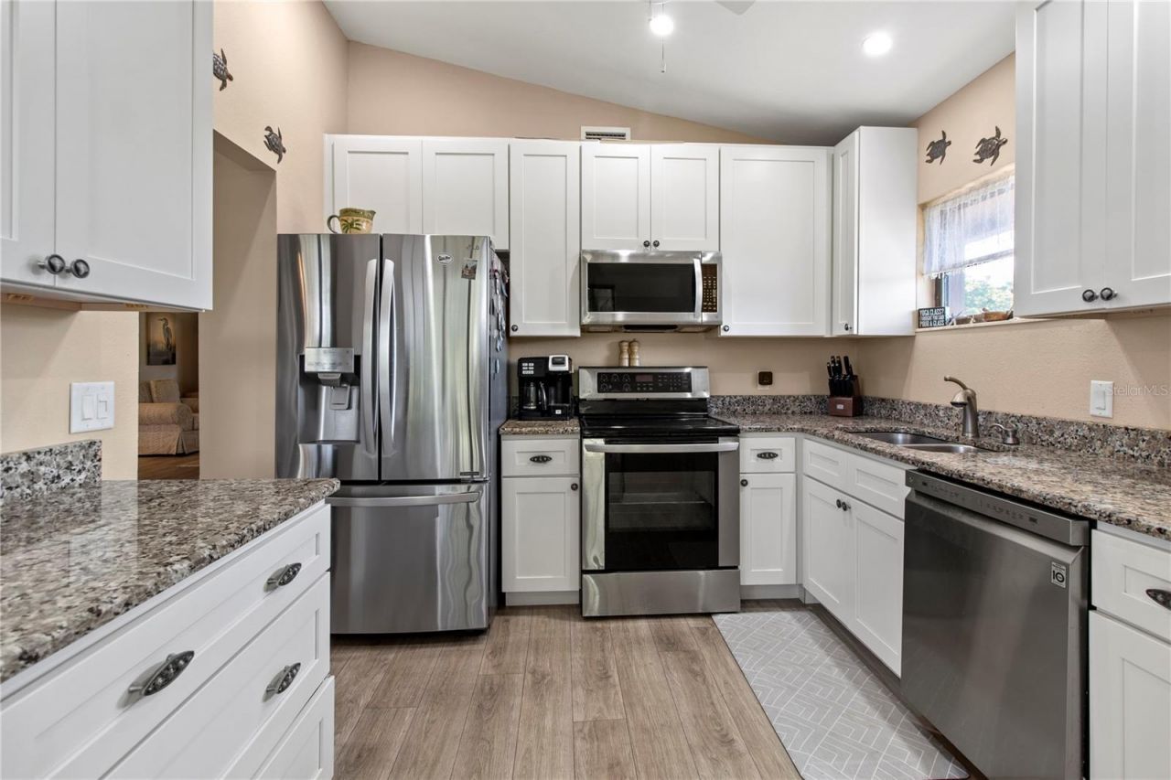 4640 Red Maple Road, Unit 1208, Bradenton, FL 34210 Photo