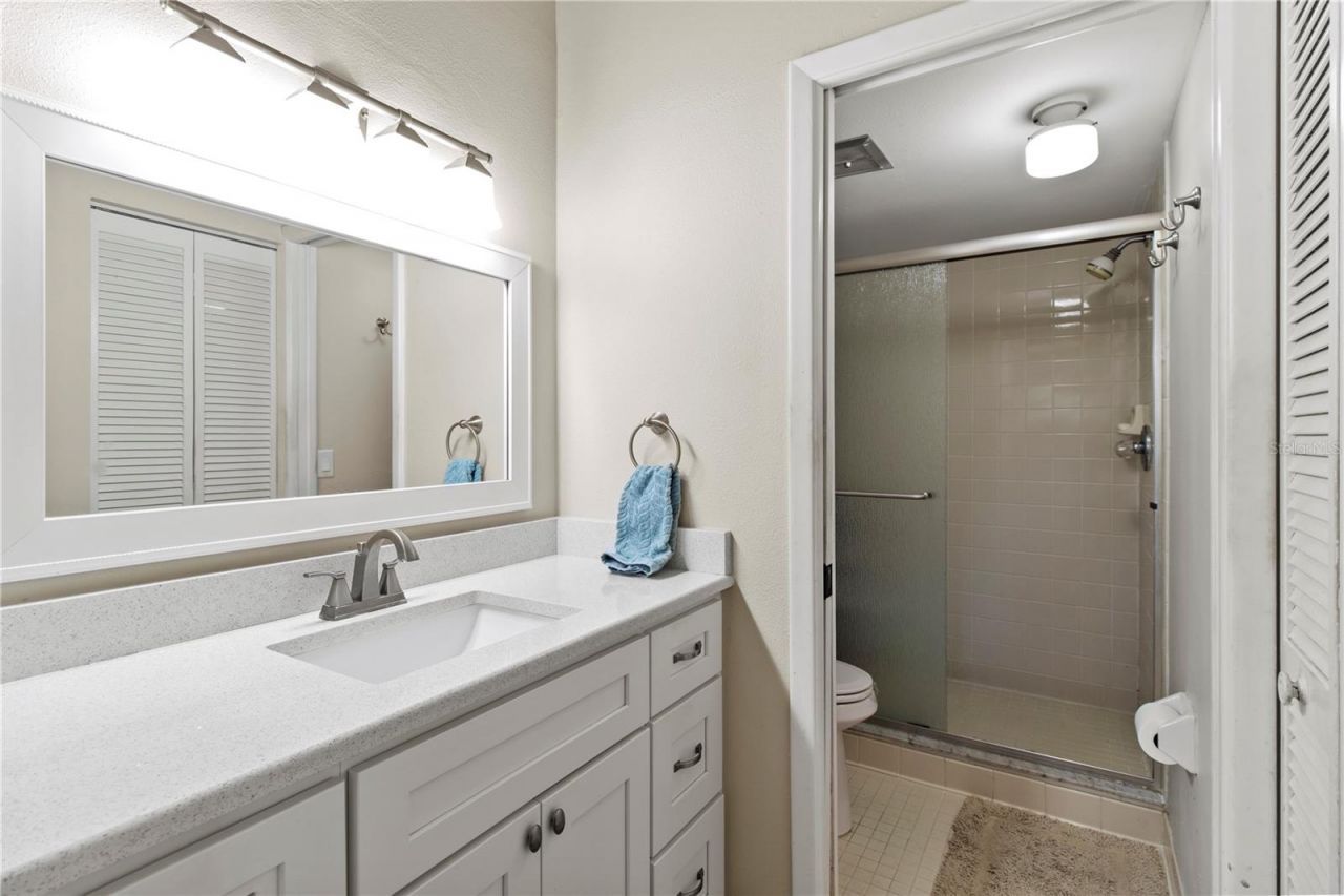 4640 Red Maple Road, Unit 1208, Bradenton, FL 34210 Photo
