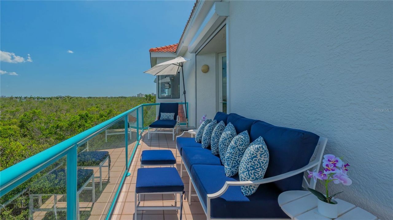 340 Gulf Of Mexico Drive, Unit 136, Longboat Key, FL 34228 Photo