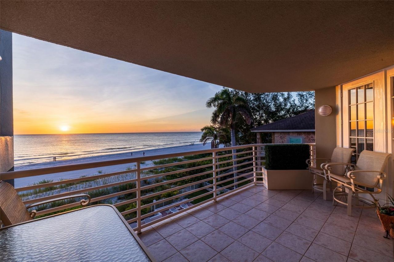 19616 Gulf Boulevard, Unit 302, Indian Shores, FL 33785 Photo