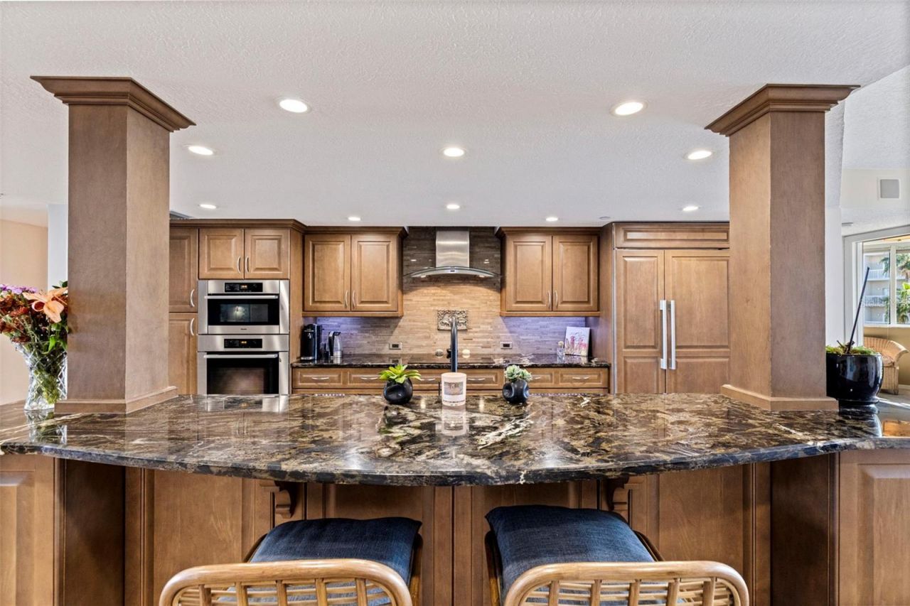 19616 Gulf Boulevard, Unit 302, Indian Shores, FL 33785 Photo