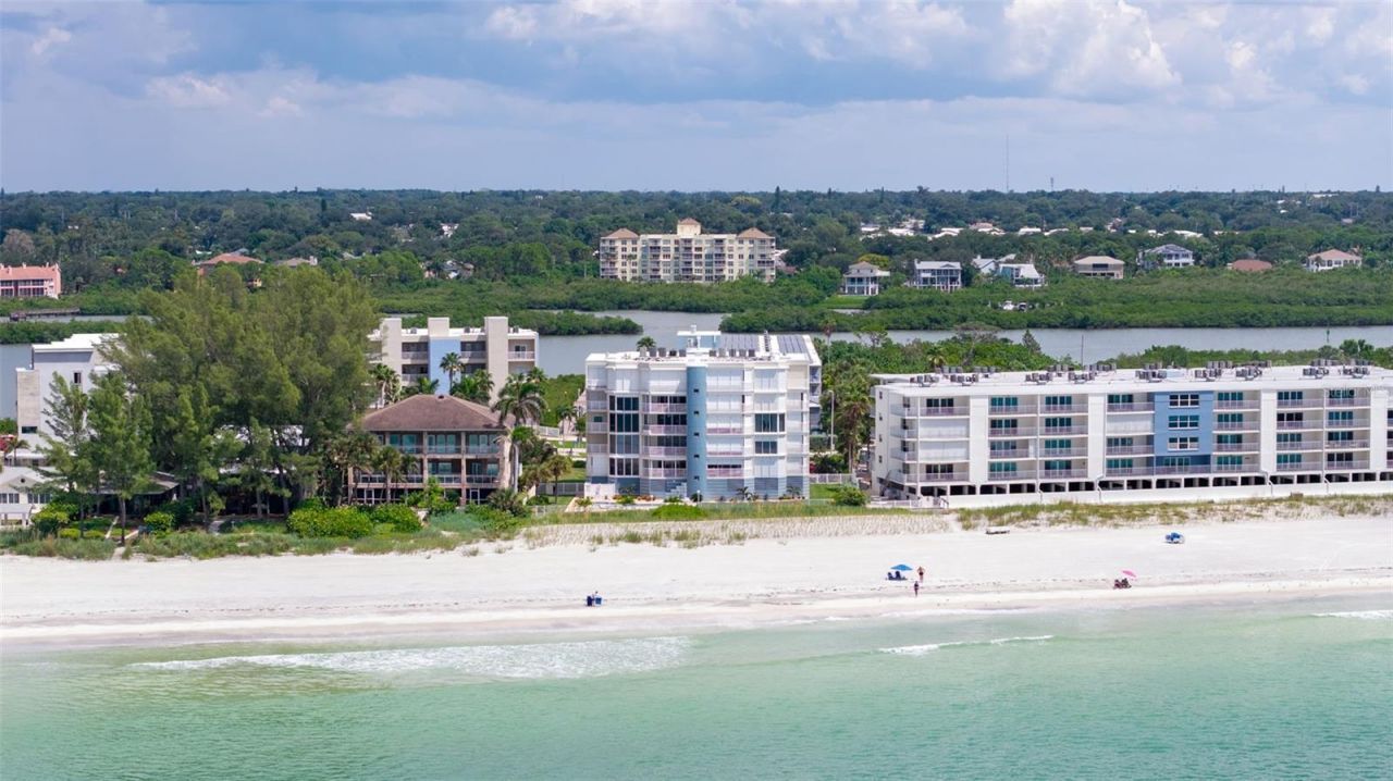 19616 Gulf Boulevard, Unit 302, Indian Shores, FL 33785 Photo
