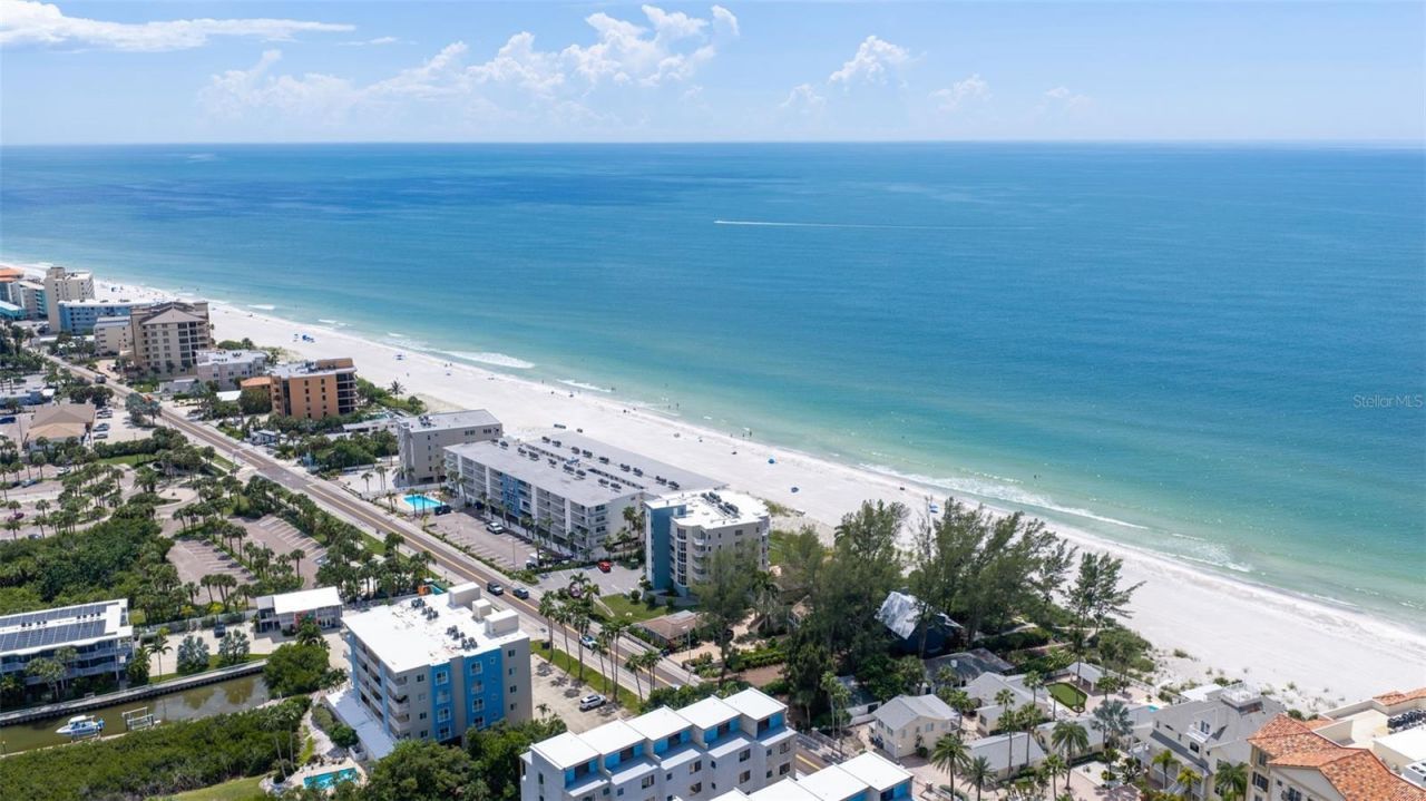 19616 Gulf Boulevard, Unit 302, Indian Shores, FL 33785 Photo