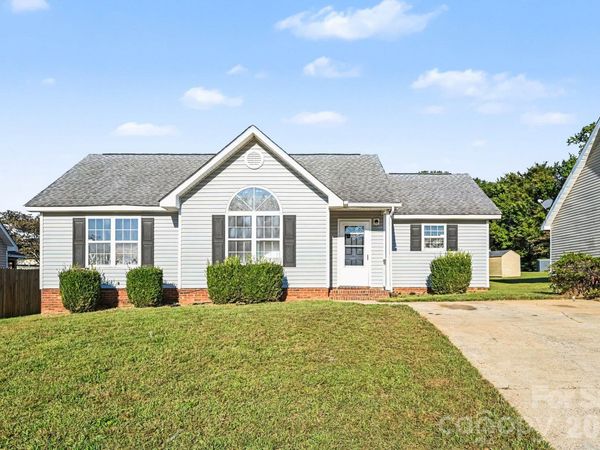 4415 Biesterfield Drive , Charlotte, NC 28216