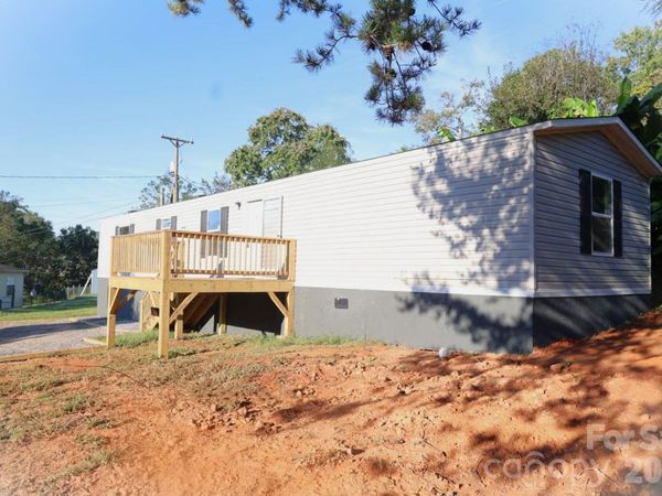 155 Owl Hollow Road, Marion, NC 28752