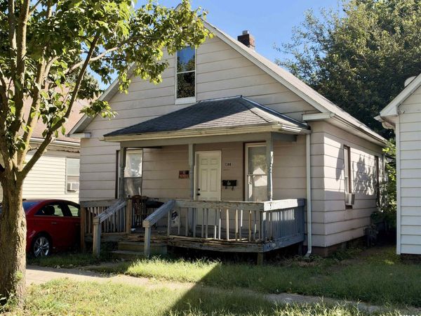 1308 E ENTERPRISE Street, Springfield, IL 62702