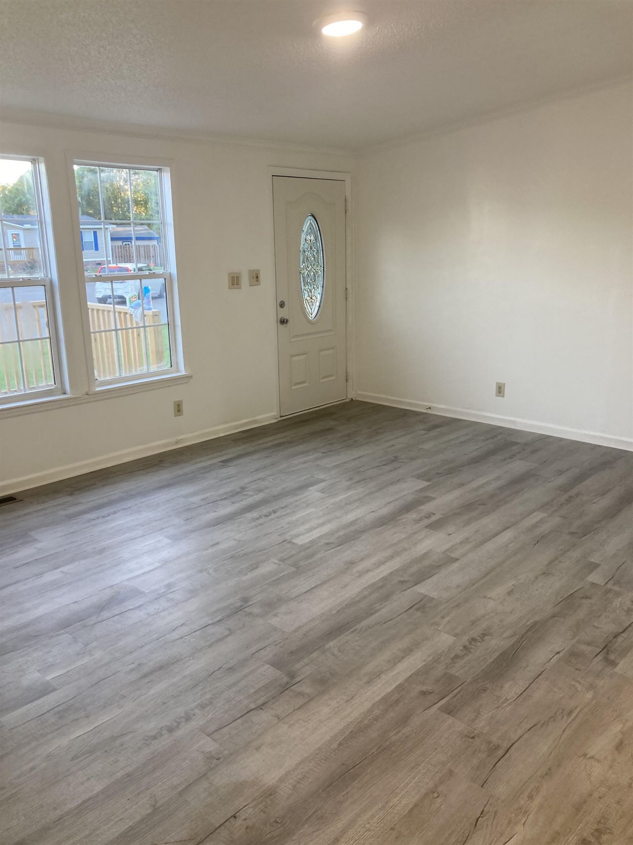 4308 Kodiak Ln  Photo 5